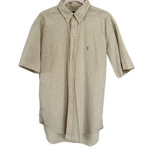 Shortsleeve Button Down Size L